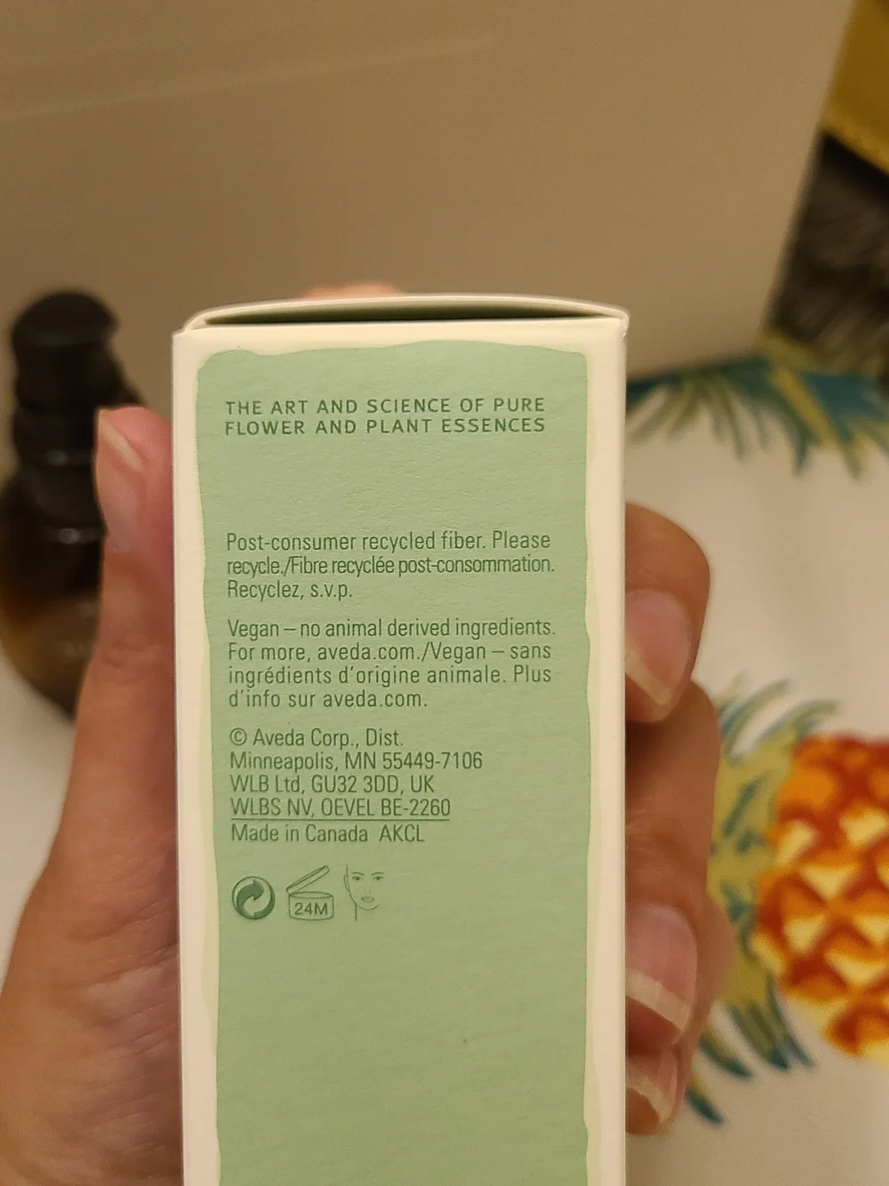 AVEDA tulasāra Bright Serum